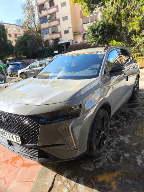 DS Ds7 automobile 2024 