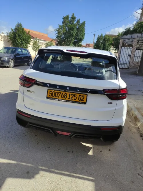 Geely Coolray 2025 1.5 mpi