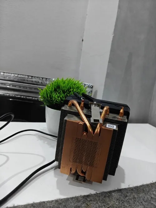 CPU Cooler AMD wraith prism 