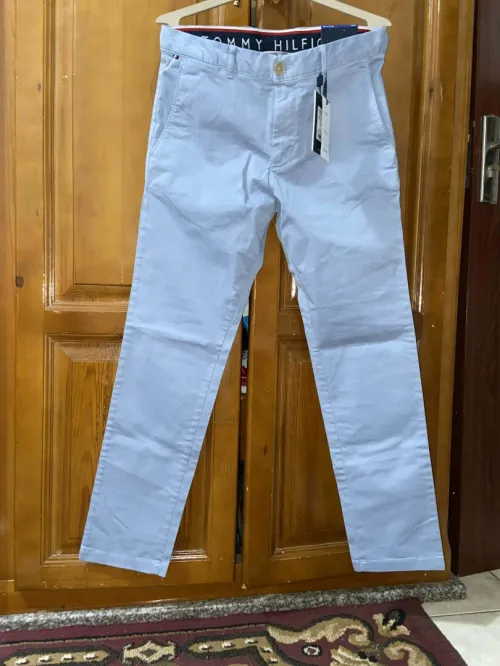 Vend pantalon Tommy neuf anglais