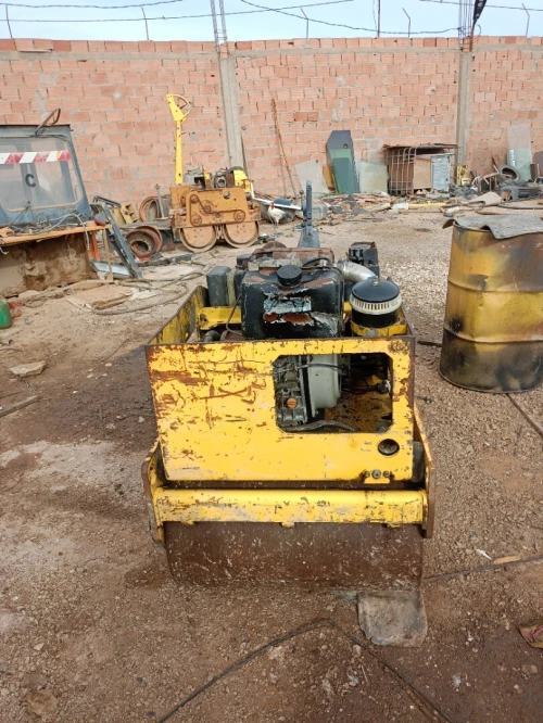 Compacteur Bomag bbw75h 2013