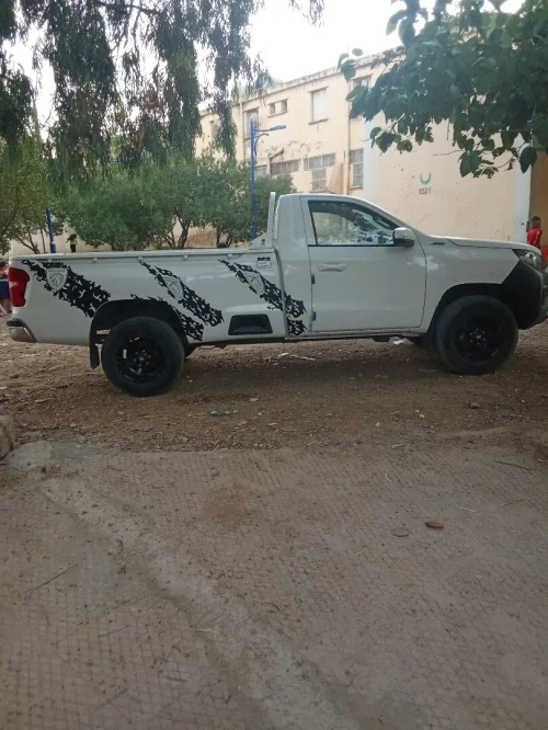 Peugeot Land trak 2021 00