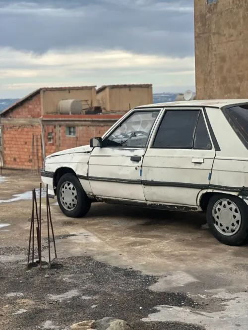 Renault 11 1987 11