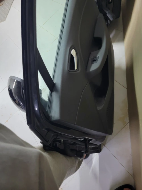 Porte côté passager 