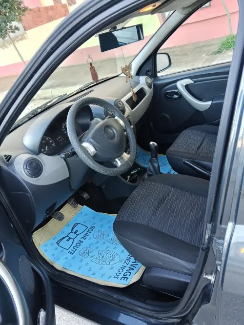 Dacia Logan 2011 