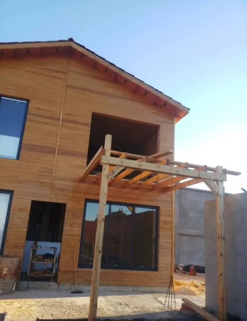 Construction des. Chalet bungalow en bois 