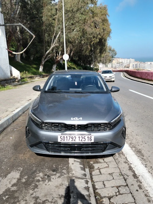 Kia K3 2025 La toute option