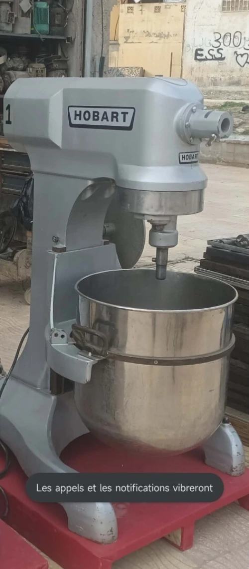 Batteur Hobart 100 L