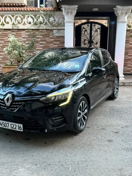 Renault Clio 5 2022 Intense+
