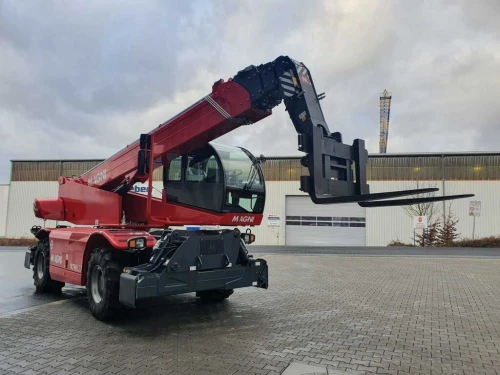 TELESCOPIQUE MAGNI ITALIE RTH 8.27 2026