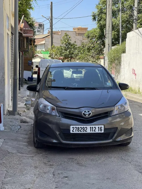 Toyota Yaris 2012 Touch