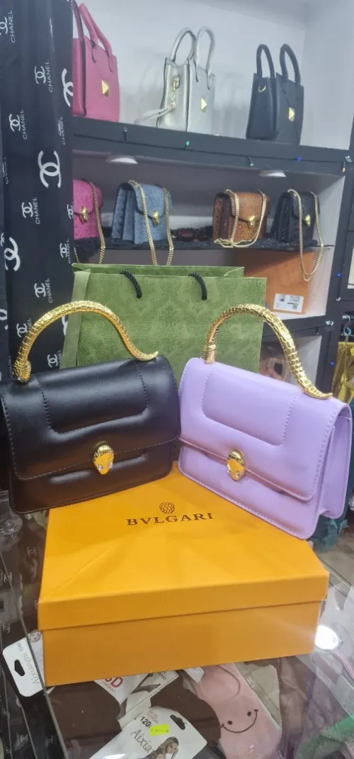 Prada chanelle Gutti Valentino hermes luis vitton