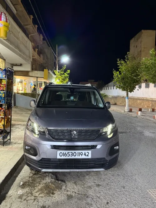 Peugeot Rifter 2019 