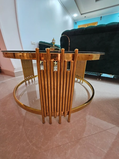 Table basse avec 03 gigones