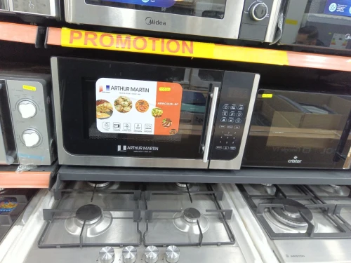 PROMO MICRO-ONDES ARTHUR MARTIN 28L AVEC GRILL NOIR INOX AVEC BOUTON ET AFFICHEUR INTERFACE TACTILE