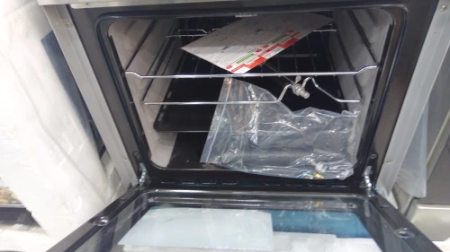 Promo cuisinière Cristor magicia 4 feux fonte inox 70L ventilé 