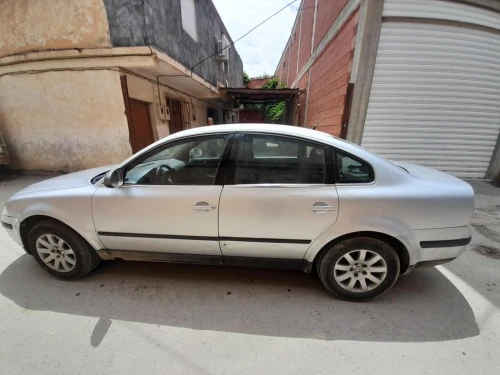 باسات بي 5 2004 2004 