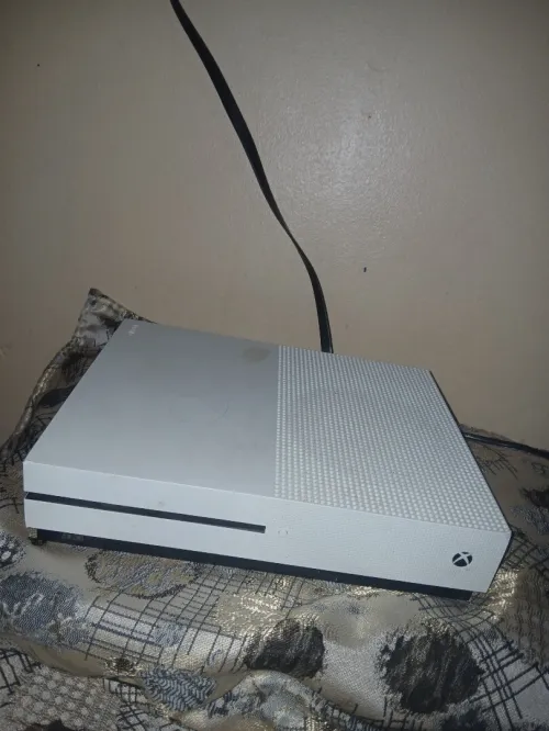 xbox one s نقيا 1