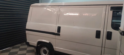 Peugeot J5 1993 J5