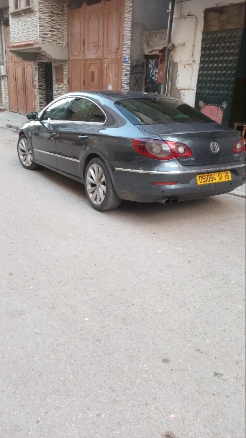 Volkswagen Passat CC 2011 Passat CC