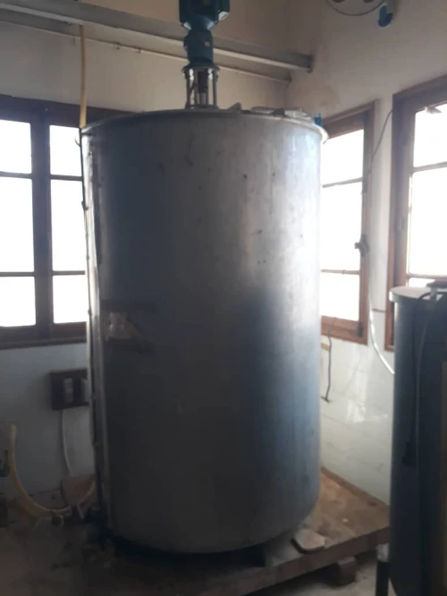 Offre de liquidation d'un lot d'équipements semi-industriels, occasion et TBE