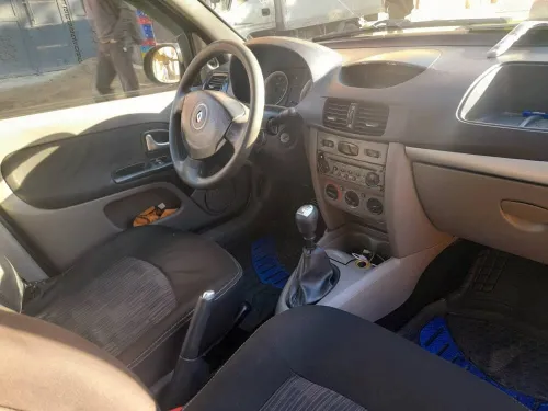 Renault Symbol 2011 La toute Moteur Mahtot