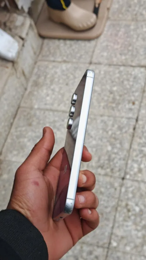 Samsung S23fe