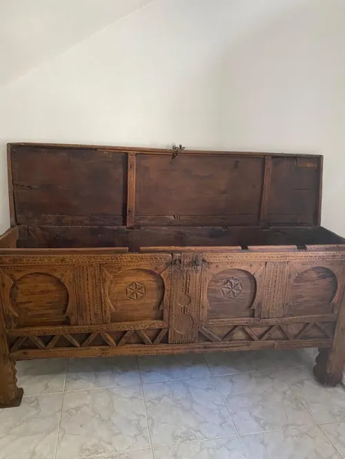 Coffre berbère ancien
