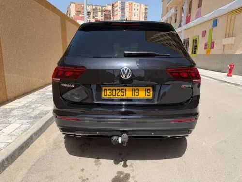 Volkswagen Tiguan 2019 Carat +
