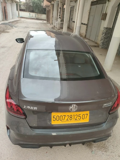 MG MG 5 2025 MG5