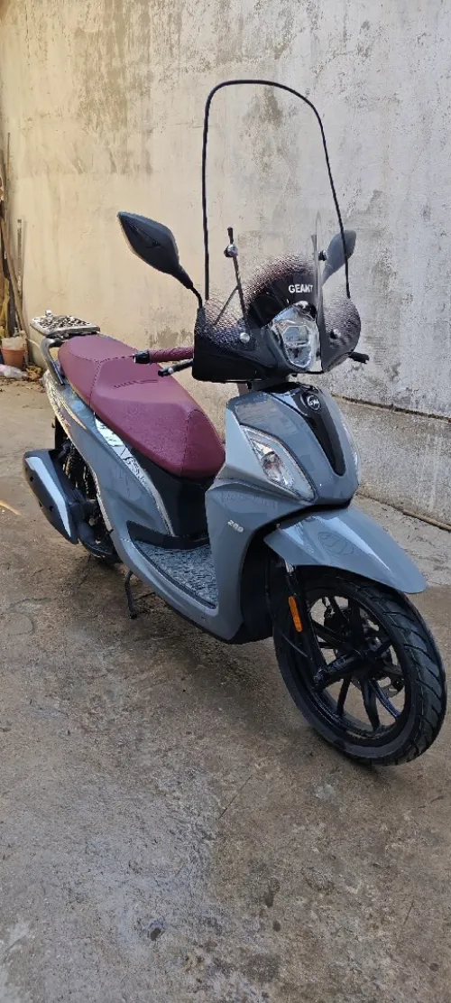 Sym St 200 2025