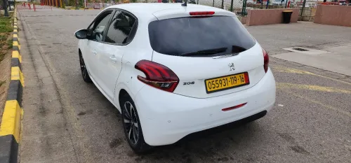 Peugeot 208 2019 Active Facelift