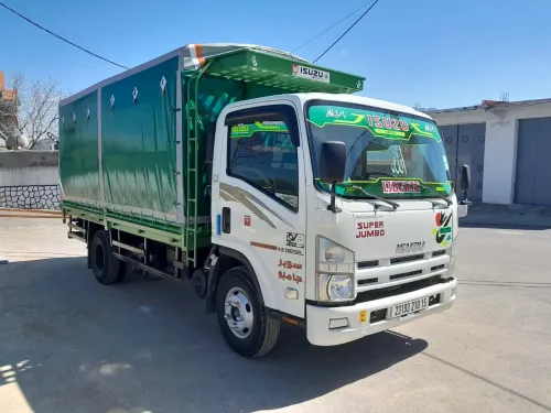 Isuzu Isuzu 2010