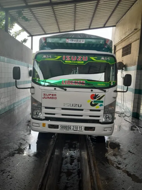 Isuzu Mpr 2010