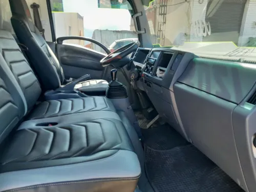 Isuzu Isuzu 2010