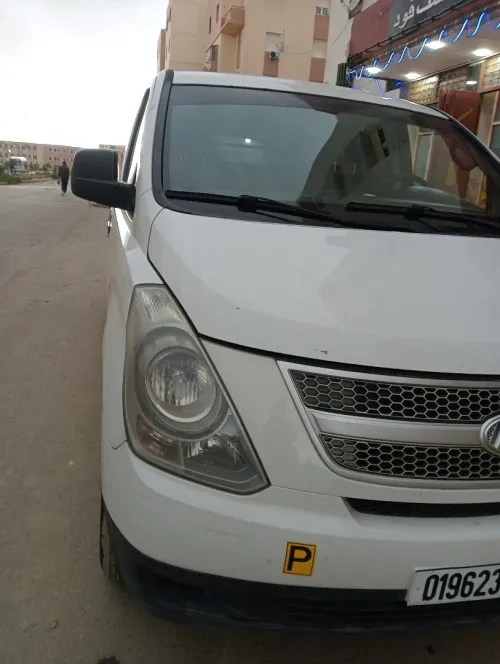 Hyundai H1 2013 Vitré 6 places