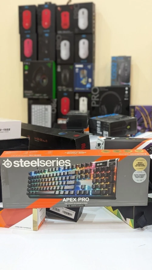 SteelSeries Apex Pro Full Size Gen 3 Rapid Trigger - OmniPoint 3.0