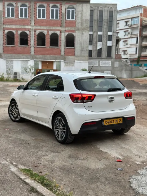 Kia Rio 2018 EX