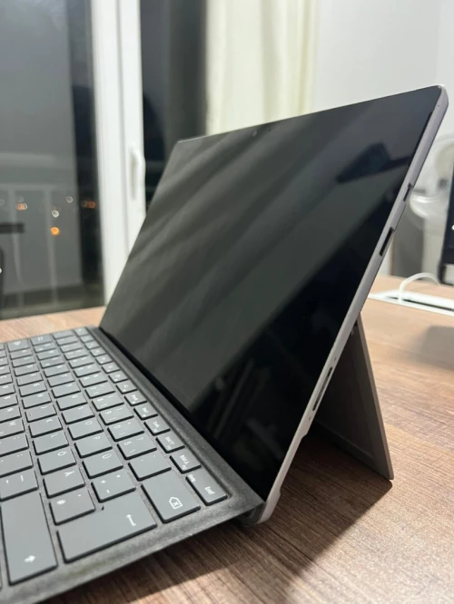 microsoft surface pro 5