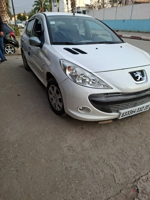 Peugeot 206 Plus 2012 generation