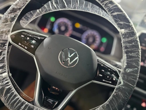 Volkswagen T-Roc 2025 R-Line 