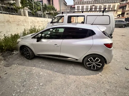 Renault Clio 4 2019 Limited 2