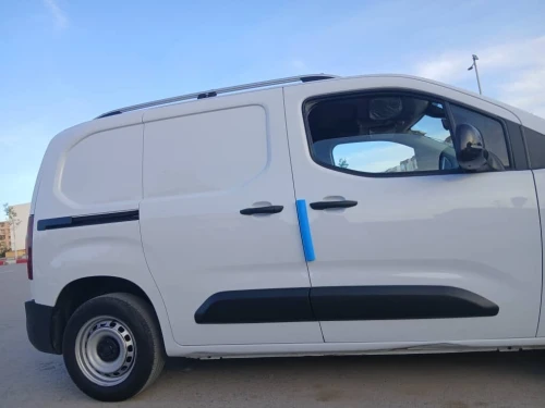 Fiat Doblo 2023 Italien professionnel