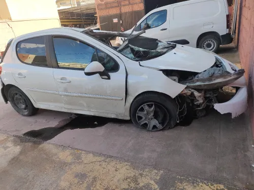 Peugeot 207 2012 