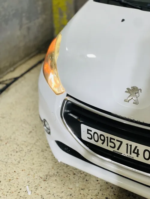 Peugeot 208 2014 Allure