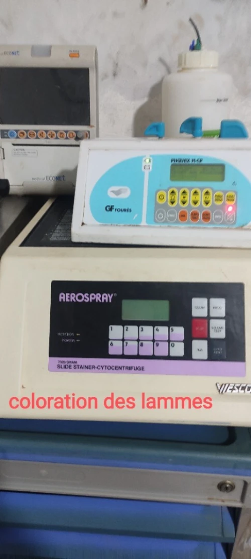 Lot équipement médical a liquider