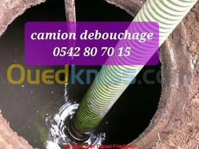 Camion débouchage canalisations, service nettoyage debouchage vidange