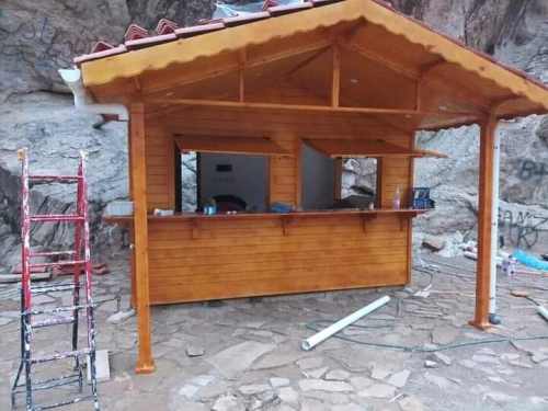 Construction des bungalow et chalets et buvette en bois