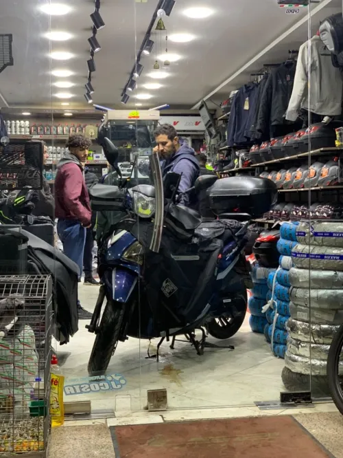 TABLIER TUCANO URBANO  SYM ST