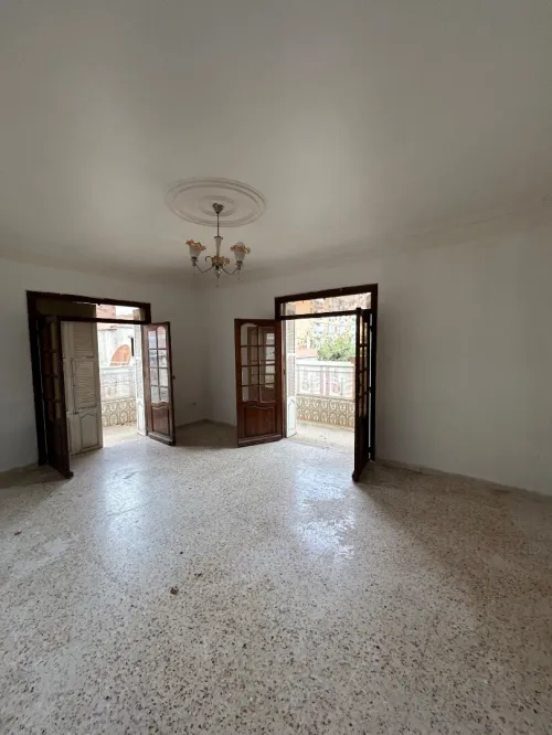 Location Appartement Niveau de villa F6 Alger Draria